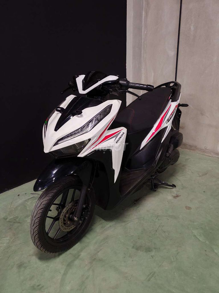 Honda Vario 125 2018 Trắng đen. Mua bán Xe máy tại Quận Cầu Giấy Hà Nội được đăng bởi phạm hưng hình 3