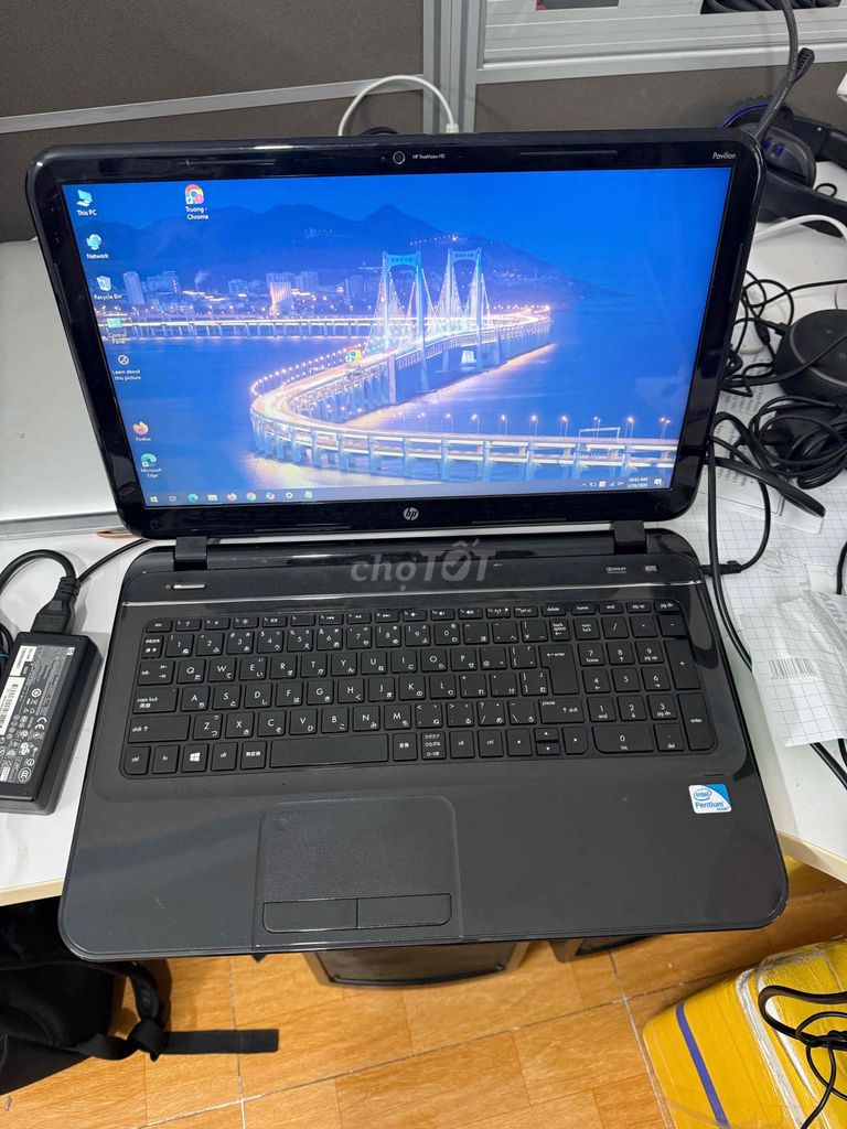 HP Pavilion Sleekbook 15 Pentium 15 inch 8GB/128GB. Mua bán Laptop tại Huyện Hóc Môn Tp Hồ Chí Minh được đăng bởi LEVI hình 1