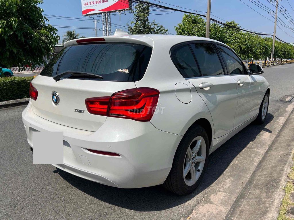 BMW 118i 1.5L Tubor Twing NK Đức ful option zin. Mua bán Ô tô tại Thành phố Thuận An Bình Dương được đăng bởi Ngọc Hà hình 9
