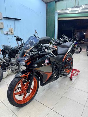 Honda CBR250R 2013 nhập Thái chính chủ biển 70. Mua bán Xe máy tại Huyện Bình Chánh Tp Hồ Chí Minh được đăng bởi Phong Vũ