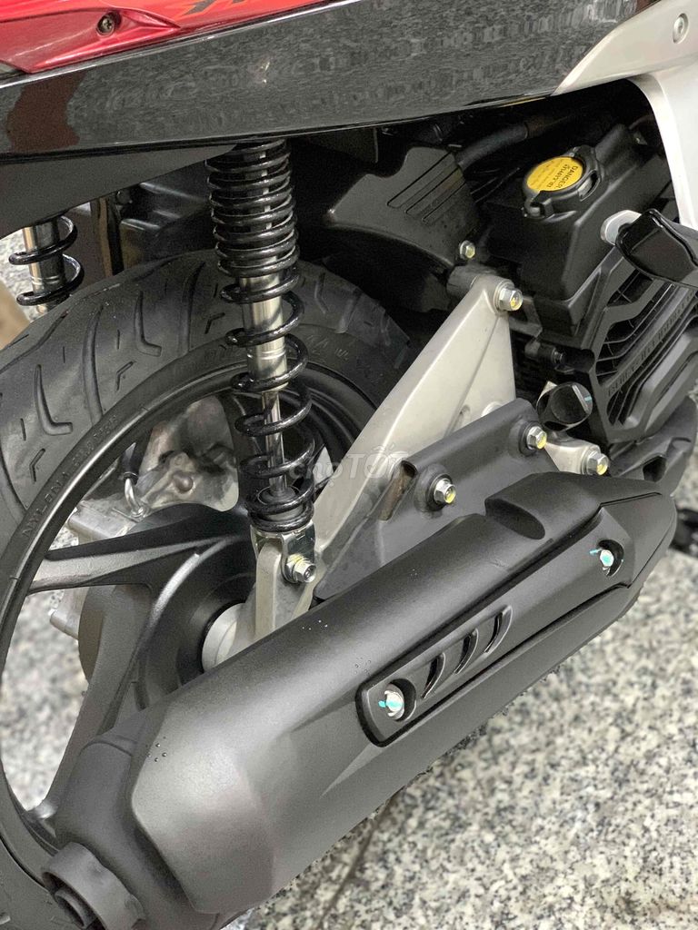 Ab 110 FI xe Thái SKSM trùng nhau zin 1 đời chủ. Mua bán Xe máy tại Quận Phú Nhuận Tp Hồ Chí Minh được đăng bởi Cungsport hình 6