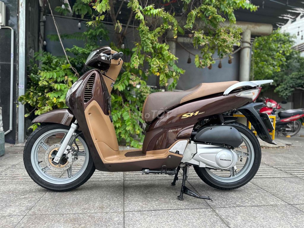 sh 150i nhập Ý 2008 number one zin bstp ngây chủ. Mua bán Xe máy tại Quận Tân Phú Tp Hồ Chí Minh được đăng bởi VÕ MINH HẬU hình 2