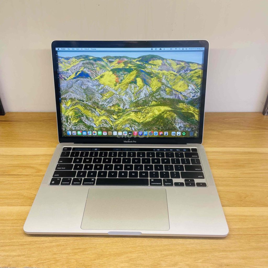 Macbook Pro M1 touch bar bản ram 8GB, 256GB SSD. Mua bán Laptop tại Quận Cầu Giấy Hà Nội được đăng bởi Laptopplusvn hình 1
