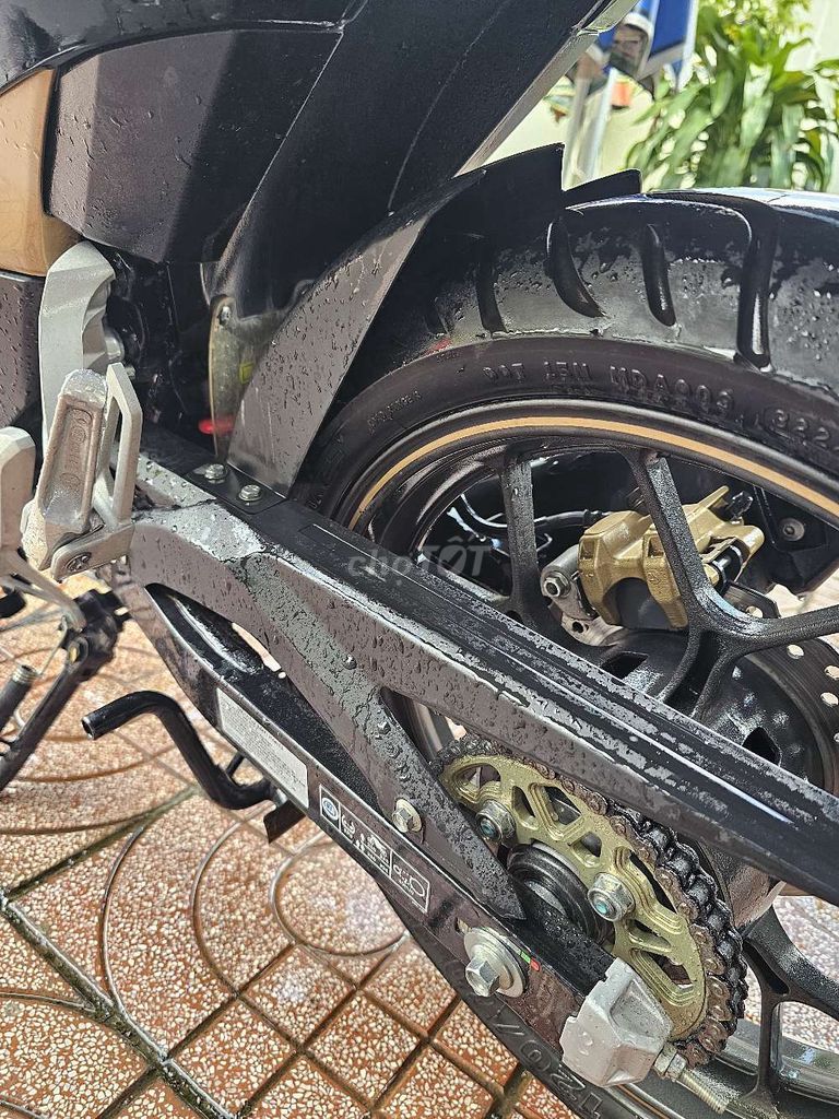 WinnerX V3 Abs vàng đen 10k km máy zin, lốp zin. Mua bán Xe máy tại Thành phố Vĩnh Long Vĩnh Long được đăng bởi Nguyễn Hoàng Tiến hình 5