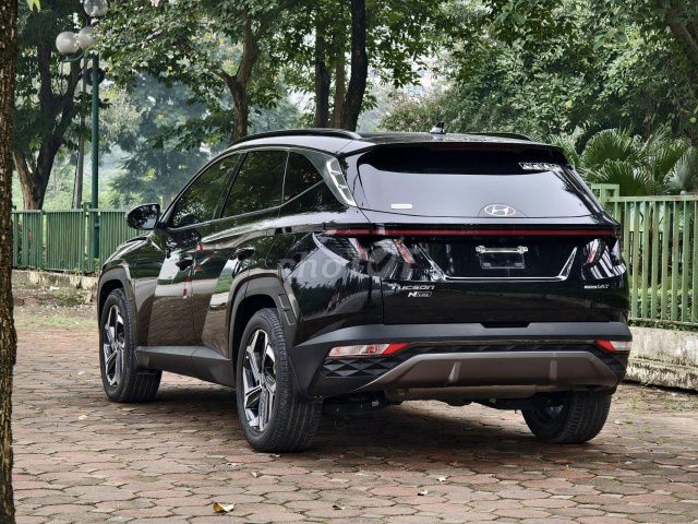 Hyundai Tucson 2023 1.6 AT Turbo - 11000 km. Mua bán Ô tô tại Quận Thanh Xuân Hà Nội được đăng bởi Tran Dao hình 2