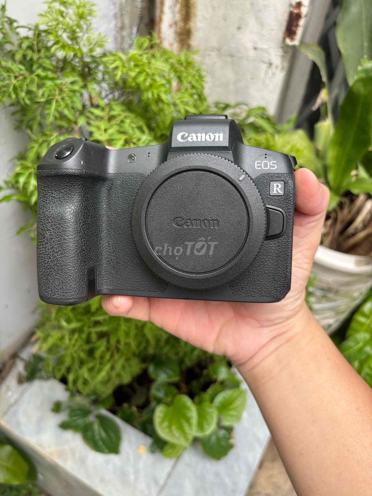 Máy ảnh Canon EOS R Đen. Mua bán Máy ảnh, Máy quay tại Quận Phú Nhuận Tp Hồ Chí Minh được đăng bởi Lam Vy  hình 1