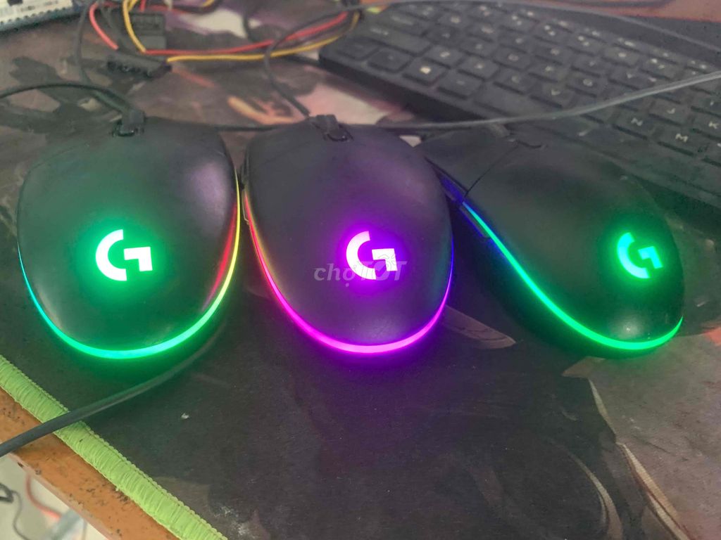 3 chuột logitech 102