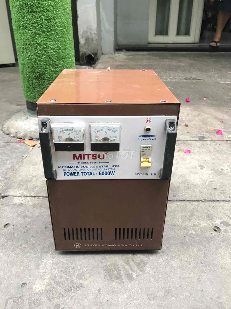 ổn áp 5KVA máy dây đồng ra điện 110-220v