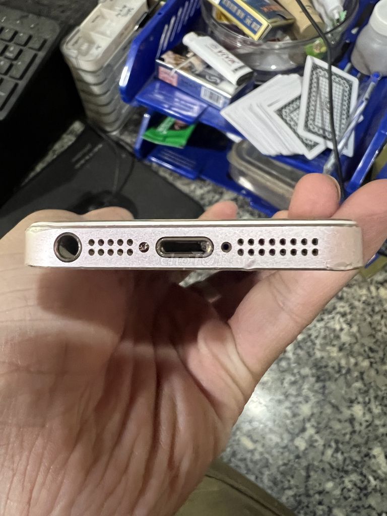 Apple iPhone SE 16GB Hồng. Mua bán Điện thoại tại Thành phố Thủ Dầu Một Bình Dương được đăng bởi Huynhhung Nguyen hình 1
