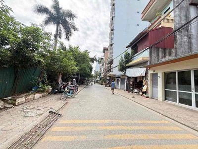 Bán nhà Phú Diễn