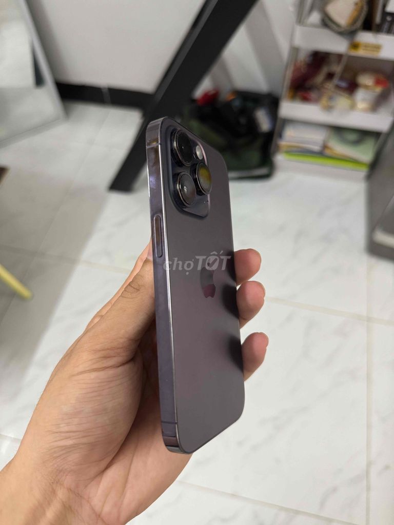 iPhone 14 Pro 128GB Tím Zin App. Mua bán Điện thoại tại Quận Liên Chiểu Đà Nẵng được đăng bởi Thắng Nguyễn Văn hình 1