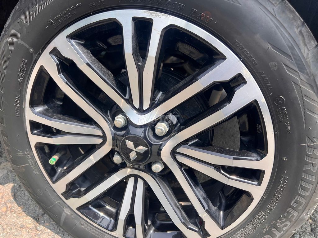 Mitsubishi Attrage CVT 2022 в идеале, официальная, с камерой 360 и рассрочкой