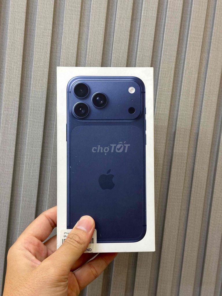 17 Pro Max 256GB VN New Kích trôi sạc 0L imei72716. Mua bán Điện thoại tại Quận Ninh Kiều Cần Thơ được đăng bởi Quý Mobile Cần thơ hình 1