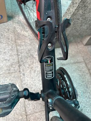 Xe đạp đua Trinx Tempo 1.5 hợp kim nhôm. Mua bán Xe đạp tại Thành phố Biên Hòa Đồng Nai được đăng bởi Tên chưa cung cấp