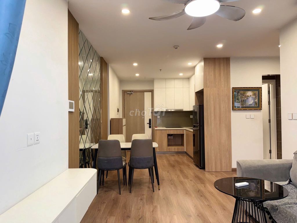 2-комнатная квартира в аренду Vinhomes Smart City
