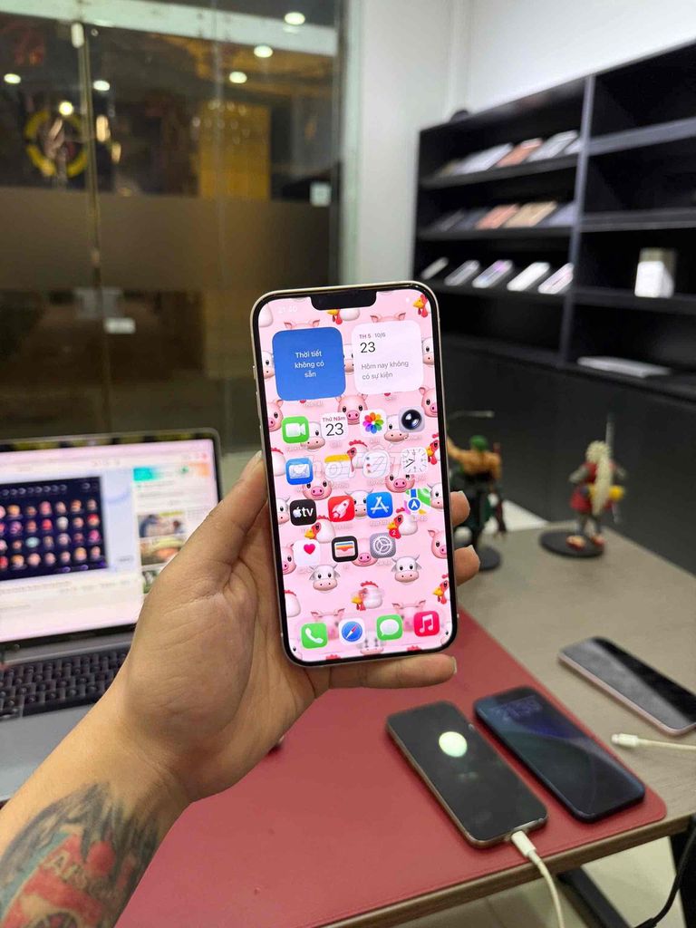Apple iPhone 14 Plus 128GB Vàng. Mua bán Điện thoại tại Quận Đống Đa Hà Nội được đăng bởi KT Hà Nội Mobile hình 1