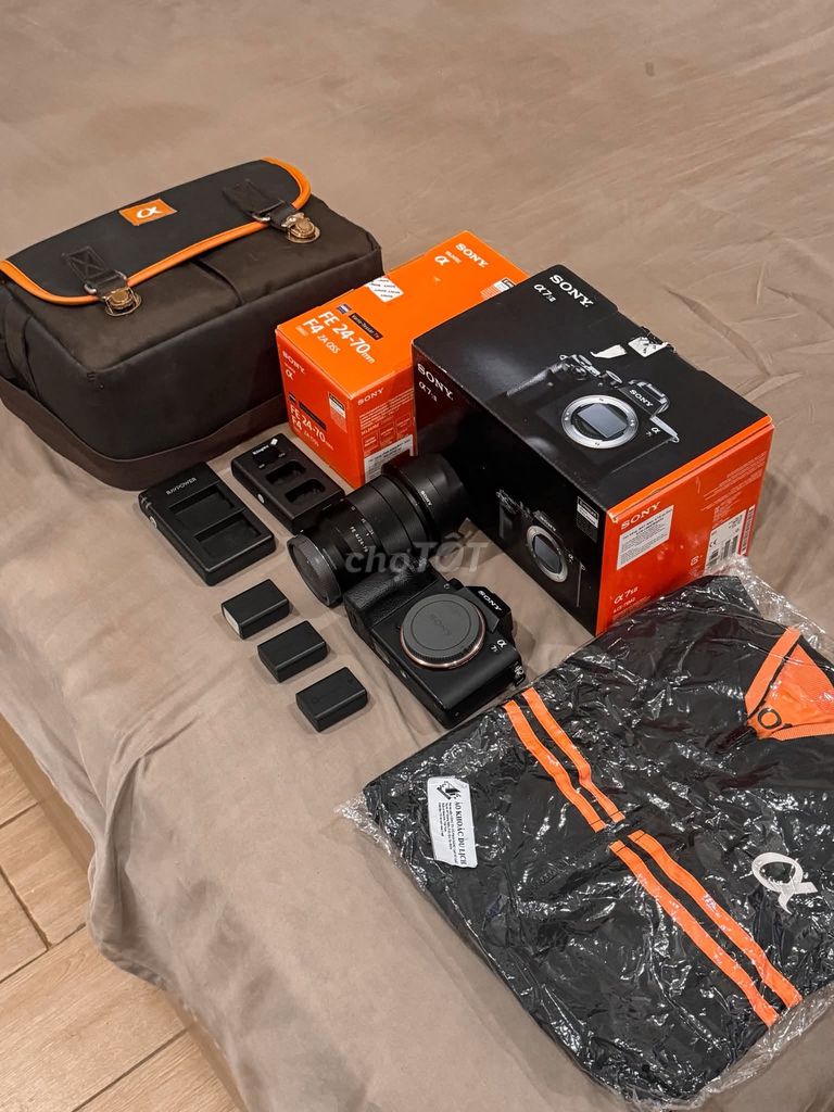 Máy ảnh Sony A7S2 FE 24-70 F4 ZA OSS Đã sử dụng. Mua bán Máy ảnh, Máy quay tại Quận Hai Bà Trưng Hà Nội được đăng bởi Pass hình 1
