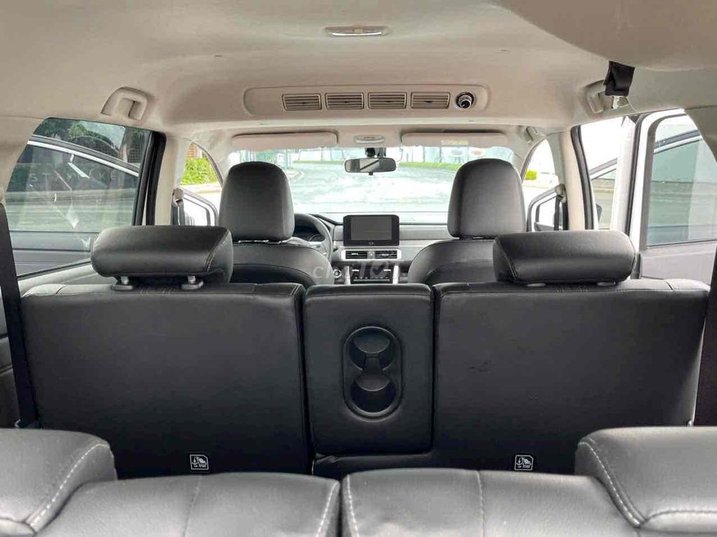 Em cần bán Xpander 2024 Premium siêu đẹp mới khét. Mua bán Ô tô tại Quận Cầu Giấy Hà Nội được đăng bởi TRUNG HIẾU AUTO hình 17