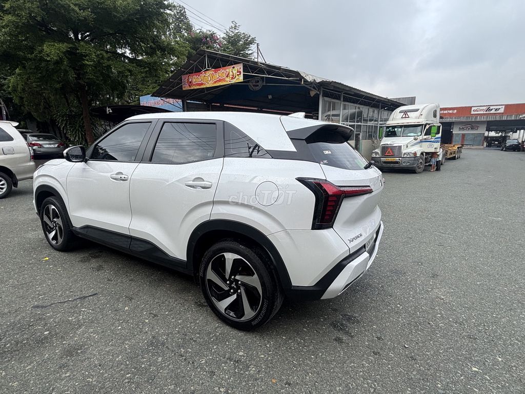 Mitsubishi Xforce 2024 Premium - 39000 km. Mua bán Ô tô tại Thành phố Thủ Dầu Một Bình Dương được đăng bởi Mr Việt Mitsubishi BD hình 7