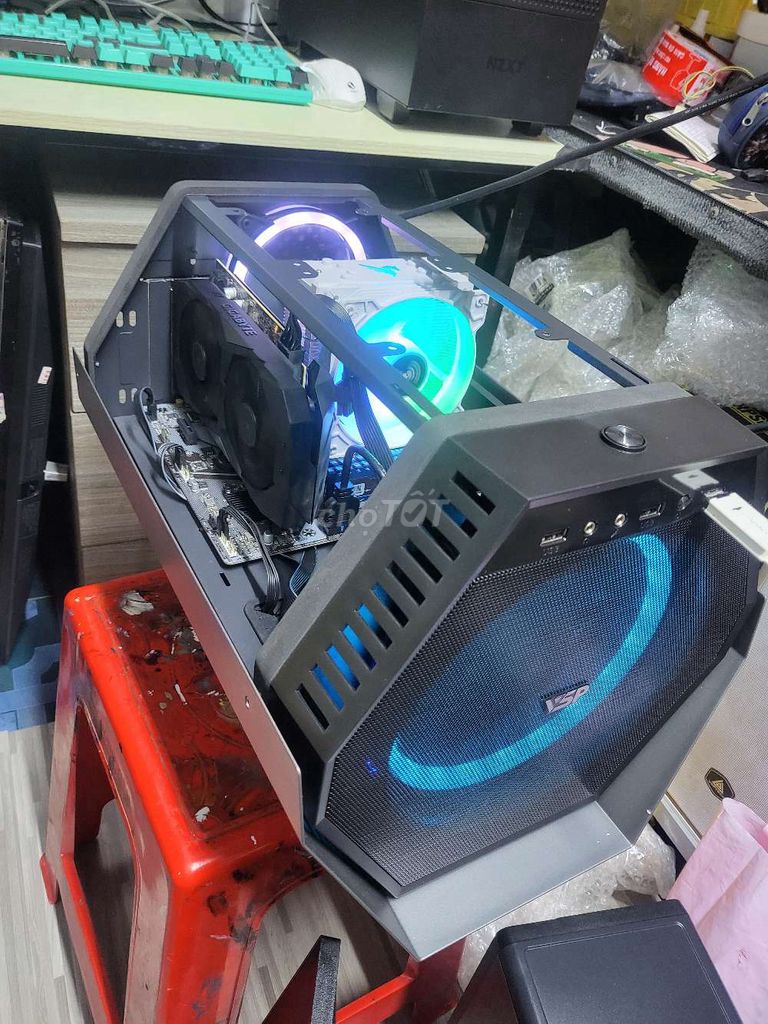 Máy tính để bàn i5-12400F 16GB/512GB 1660S. Mua bán Máy tính để bàn tại Quận Tân Phú Tp Hồ Chí Minh được đăng bởi Nguyễn Duy Nam hình 1