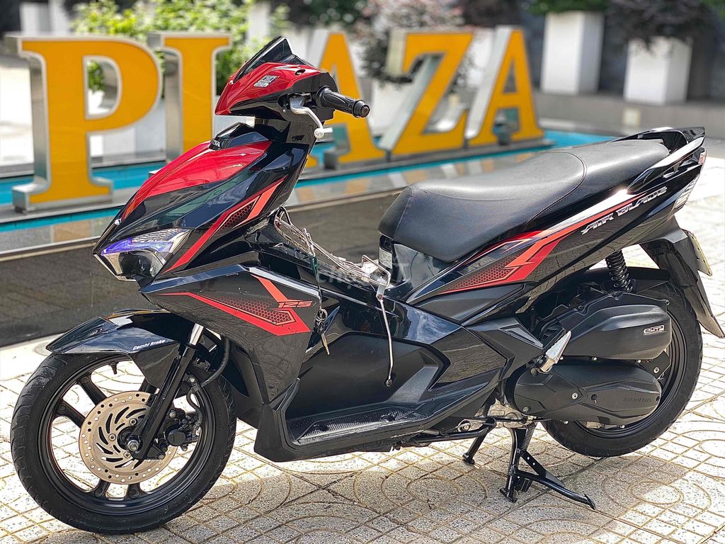 🔥Ab125_2019 ĐEN Đỏ,Bstp,1 đời Chủ,Máy Zin 100%. Mua bán Xe máy tại Quận Tân Bình Tp Hồ Chí Minh được đăng bởi Chú Ba  hình 4