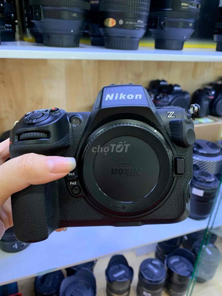 Nikon z8