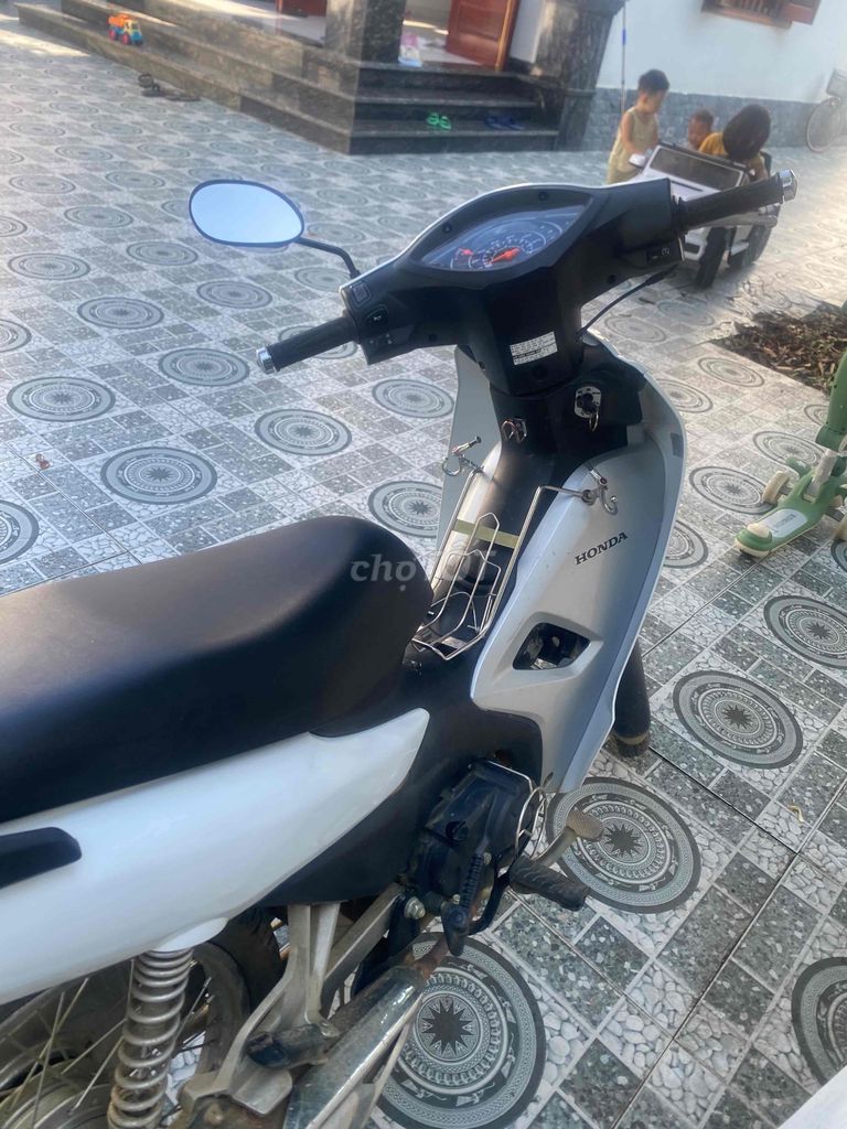 cần bán bao test check các kiểu . xe đã dc 2 năm g. Mua bán Xe máy tại Thành phố Thanh Hóa Thanh Hóa được đăng bởi Bố Trẻ Con hình 1