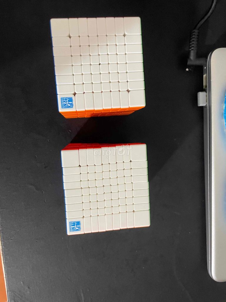 Rubik có nam châm
