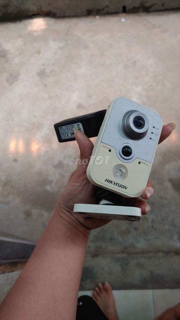 Camera IP Hikvision DS-2CD2420F-IW. Mua bán Máy ảnh, Máy quay tại Quận Liên Chiểu Đà Nẵng được đăng bởi Trần Khánh  hình 1