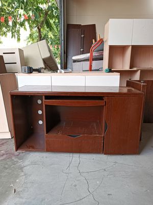 Tủ phụ Giám đốc gỗ MDF chống ẩm 1m2x60cm mới 90%. Mua bán Đồ dùng văn phòng tại Quận 12 Tp Hồ Chí Minh được đăng bởi Đoàn Thanh Nhàn