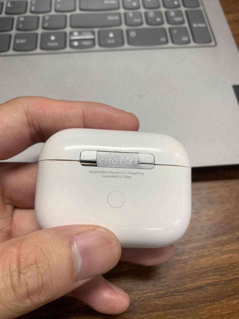 Tai nghe không dây Apple Airpods Pro Trắng. Mua bán Tivi, Âm thanh tại Quận Thanh Xuân Hà Nội được đăng bởi Alex Nguyen hình 1