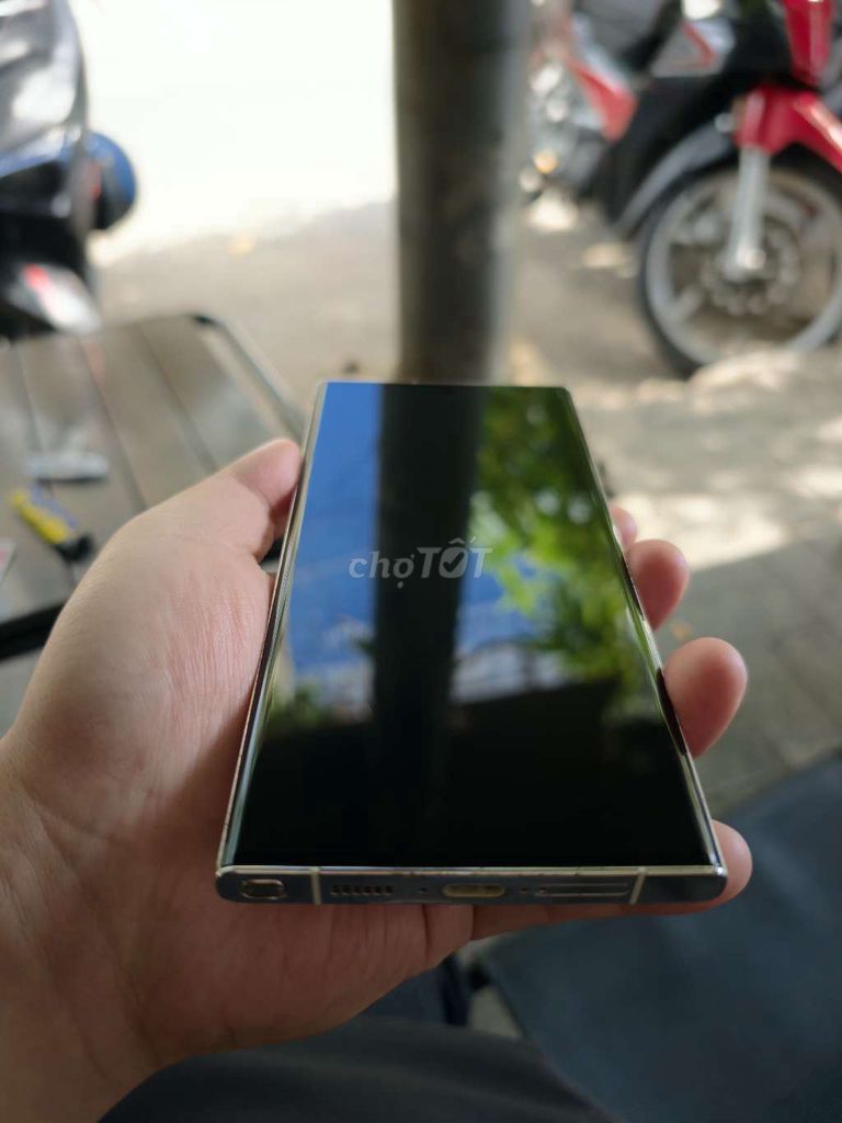 Samsung Galaxy S23 Ultra 256GB Trắng 2 sim. Mua bán Điện thoại tại Quận Bình Thạnh Tp Hồ Chí Minh được đăng bởi trường trần hình 1