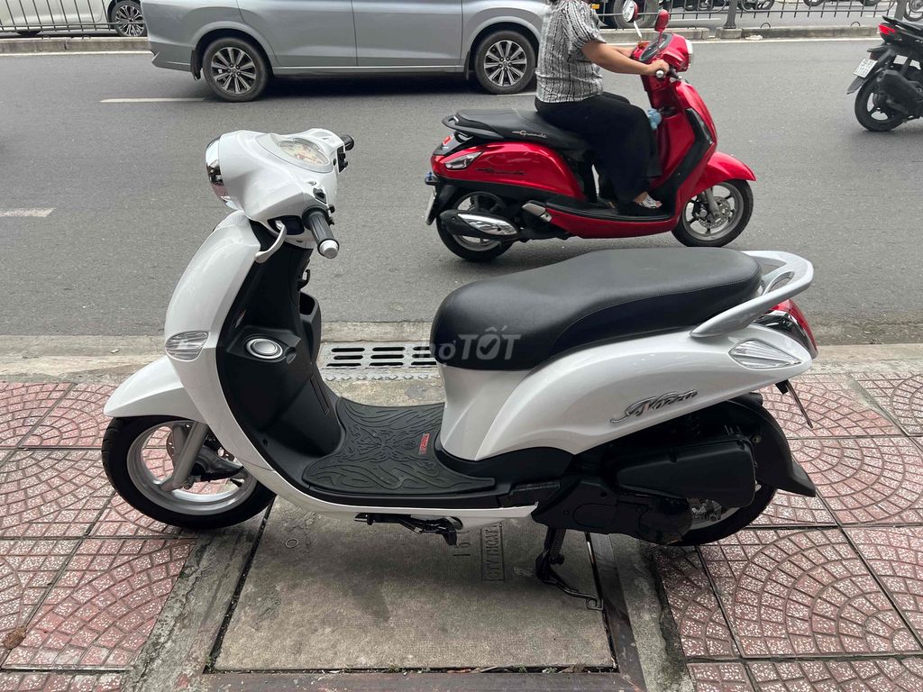 Bán xe Nozza 2016. Mua bán Xe máy tại Quận Phú Nhuận Tp Hồ Chí Minh được đăng bởi Dũng hình 3
