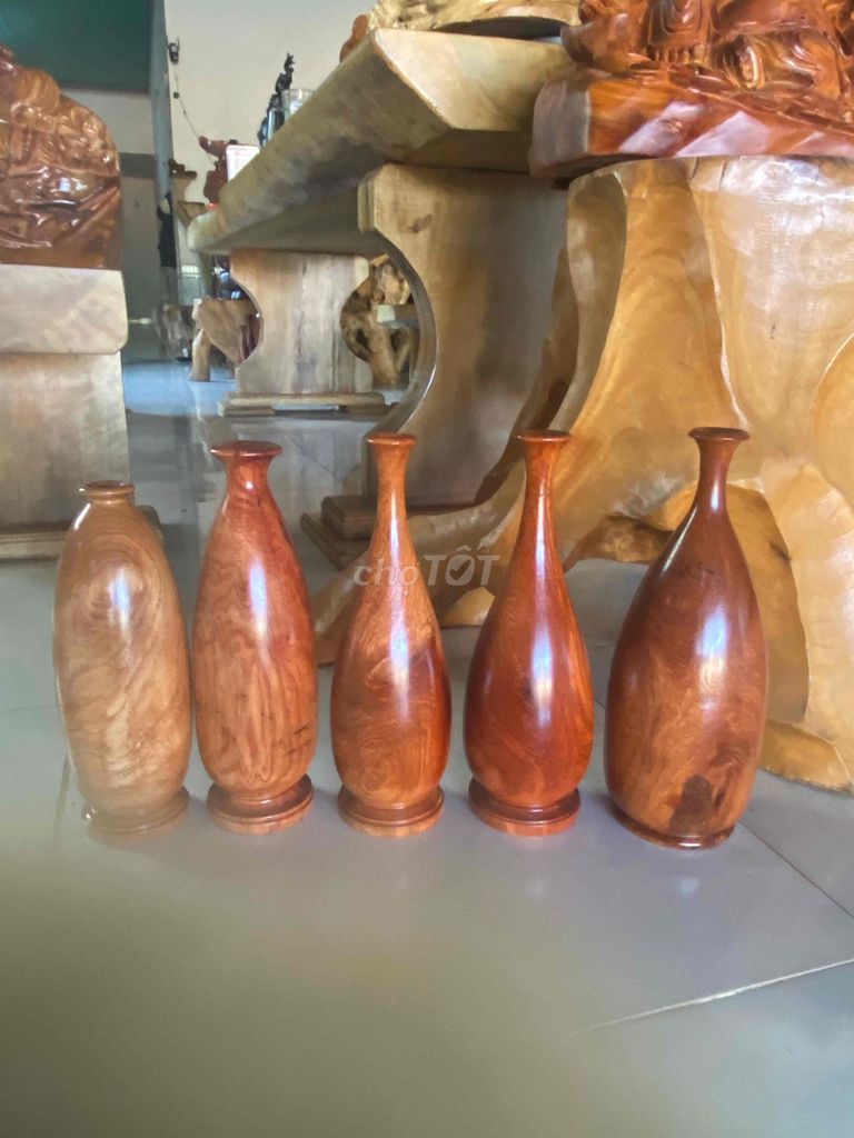 Lọ hoa Gỗ Nâu gỗ tự nhiên 25-30cm. Mua bán Nội thất, đồ gia dụng khác tại Thành phố Buôn Ma Thuột Đắk Lắk được đăng bởi Xuân nghệ hình 1