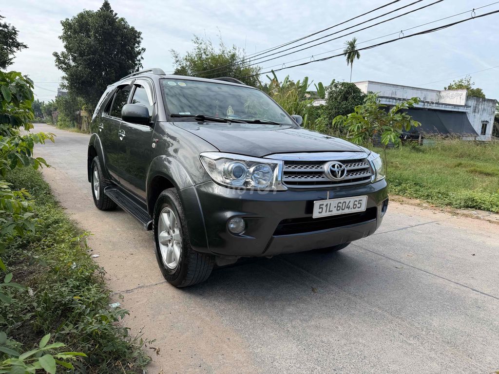 Toyota Fortuner 2010 2.5G - máy dầu số sàn. Mua bán Ô tô tại Huyện Củ Chi Tp Hồ Chí Minh được đăng bởi Duy hình 2