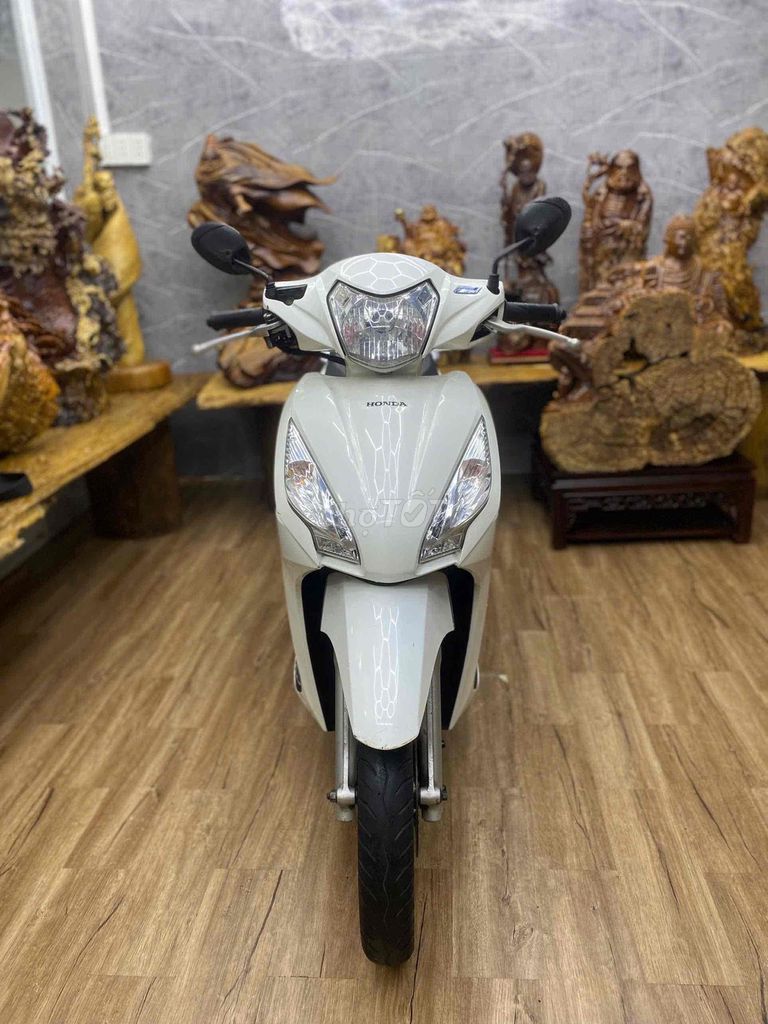 👉Vision chính chủ bstp máy zin, dàn áo đẹp keng. Mua bán Xe máy tại Quận 7 Tp Hồ Chí Minh được đăng bởi Xe Cũ Hiếu CT hình 3