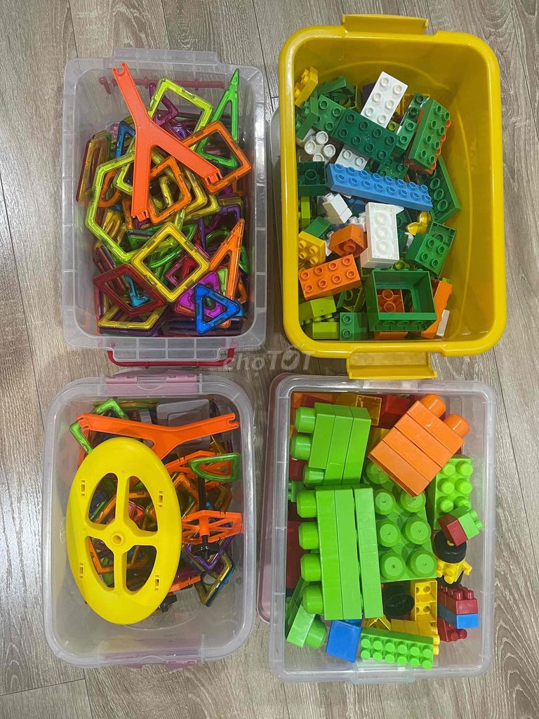 Đồ chơi xếp hình nam châm nhựa. Mua bán Mẹ và bé tại Quận Long Biên Hà Nội được đăng bởi khánh hình 1