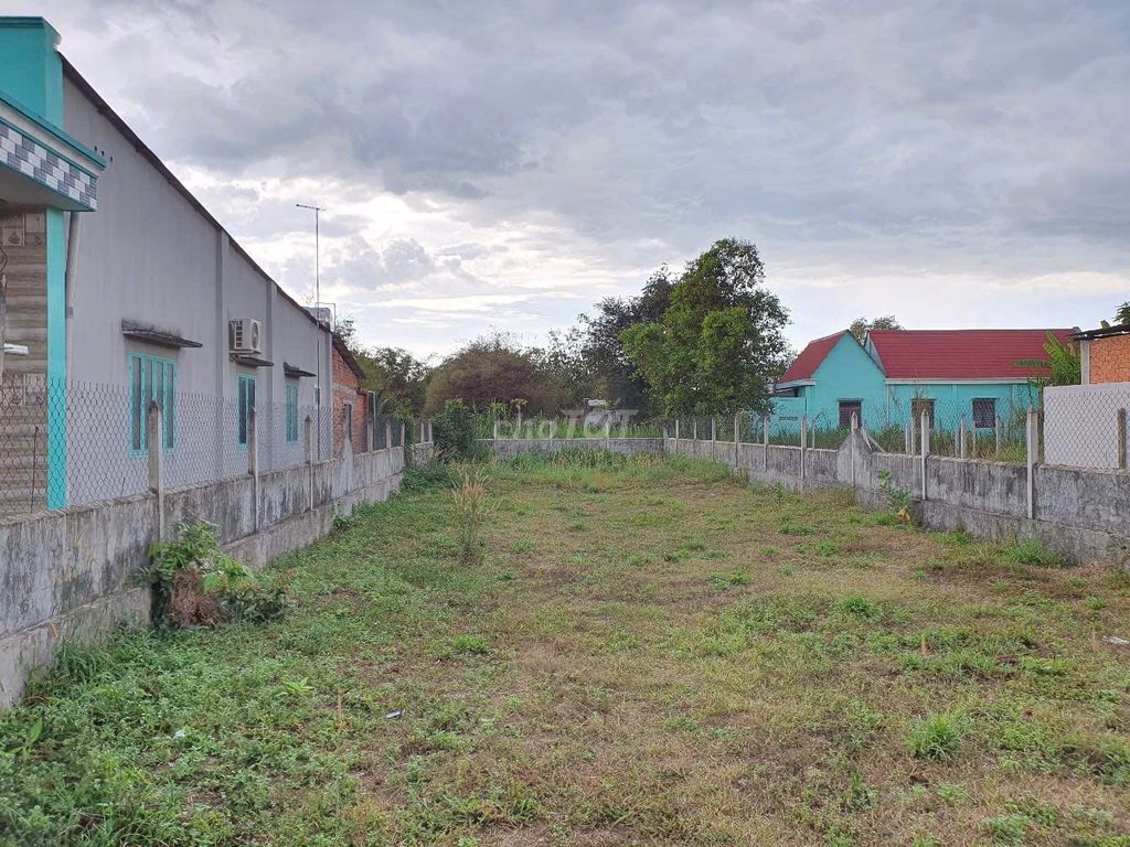 Chính chủ cần bán 410m2 (thổ cư 300m2) xã Thái Mỹ, Củ Chi, TP.HCM