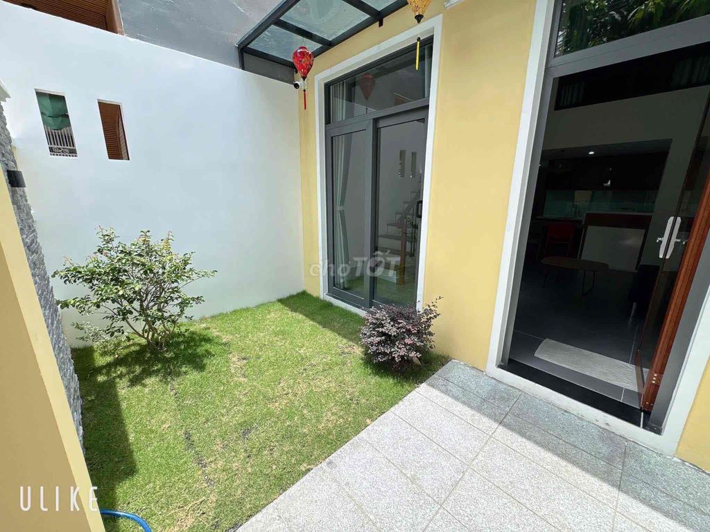 Аренда · 2 комн. · 80 м² · Quận Sơn Trà, ул. Đường Phạm Văn Đồng