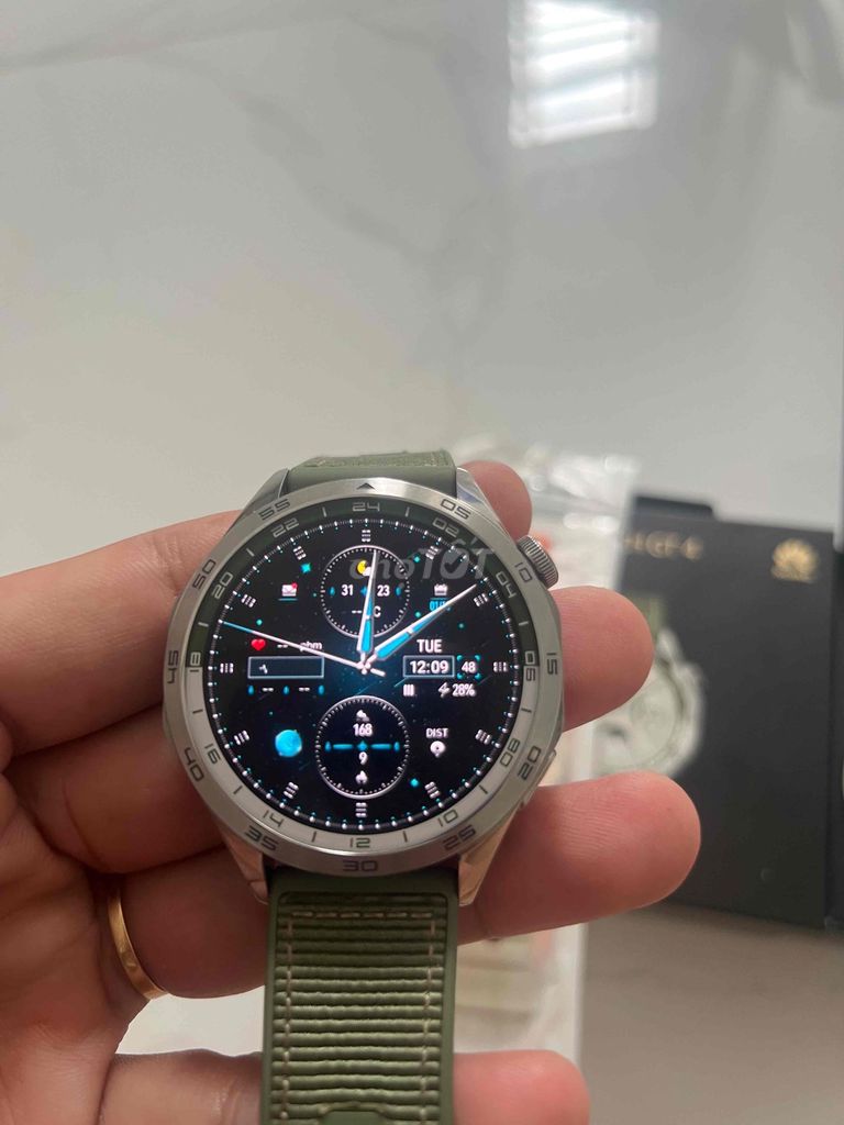 Huawei Watch GT4 Xanh lá chống nước. Mua bán Thiết bị đeo thông minh tại Thành phố Biên Hòa Đồng Nai được đăng bởi Truong764300 hình 1