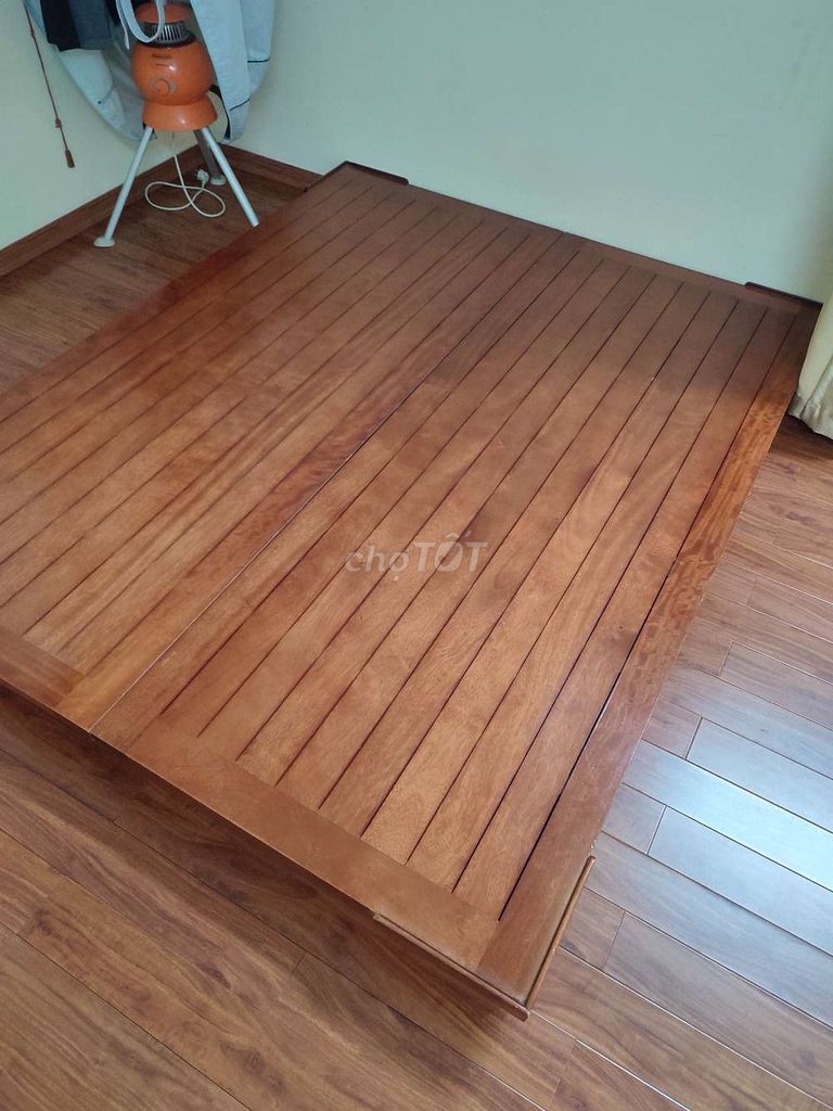 Giường phản gỗ xoan đào Mới. Mua bán Giường, chăn ga gối nệm tại Quận Cầu Giấy Hà Nội được đăng bởi Nghĩa hình 1