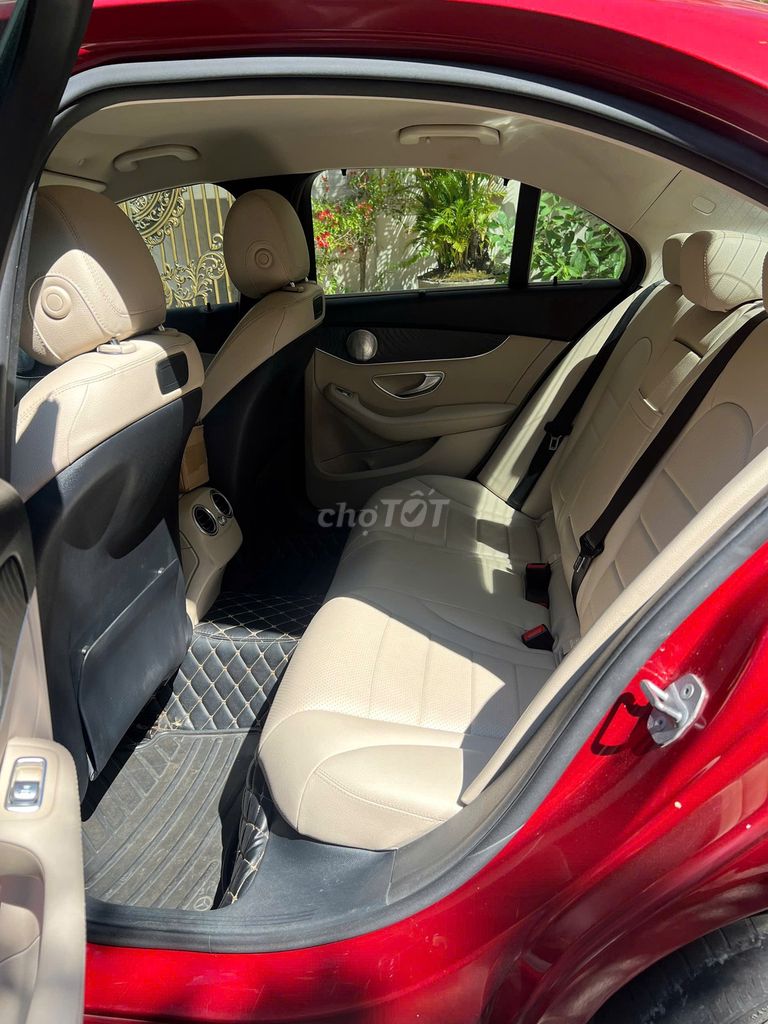 Mercedes Benz C Class 2019 C200 Facelift. Mua bán Ô tô tại Thành phố Thủ Đức Tp Hồ Chí Minh được đăng bởi HB AUTO  hình 8