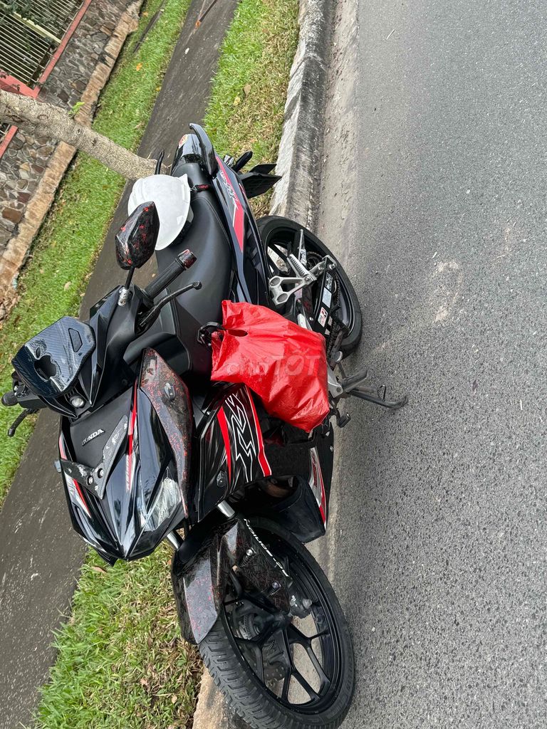 cần bán xe đi làm hàng ngày. Mua bán Xe máy tại Huyện Long Điền Bà Rịa - Vũng Tàu được đăng bởi Trần Cường hình 4