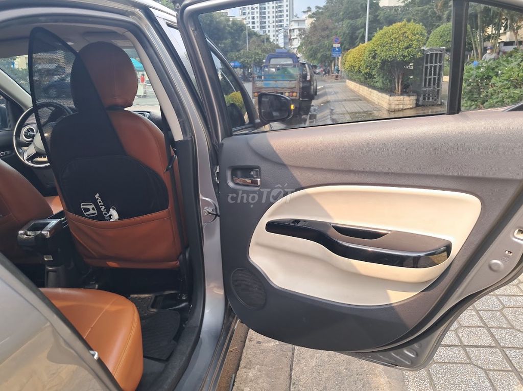 Mitsubishi Attrage 2017 1.2MT - 139000 km. Mua bán Ô tô tại Quận 11 Tp Hồ Chí Minh được đăng bởi Tuấn hình 7