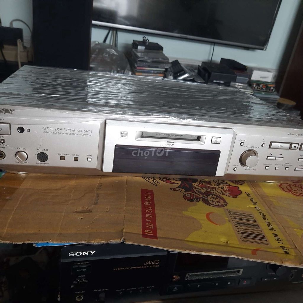 Đầu giải mã MD Sony JE640 Vàng đồng. Mua bán Tivi, Âm thanh tại Quận 6 Tp Hồ Chí Minh được đăng bởi Huy hình 1