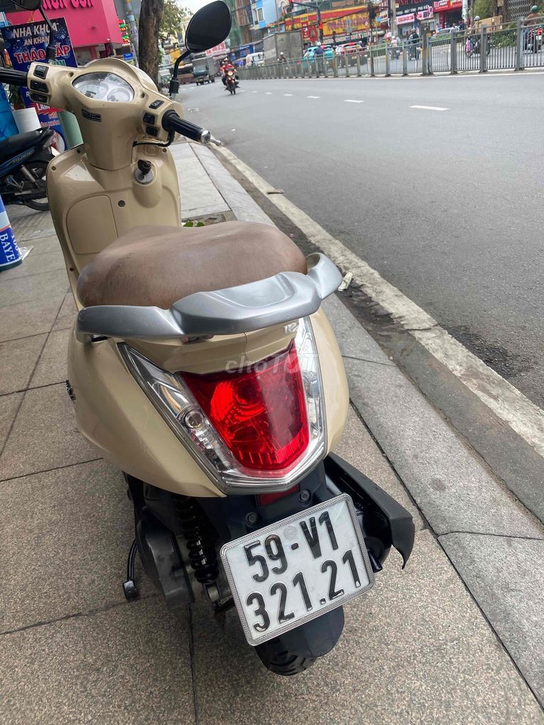 ELIZABETH FI, số cặp, 9nút(32121) cócccd chủ xe. Mua bán Xe máy tại Quận Tân Phú Tp Hồ Chí Minh được đăng bởi Cửa hàng xe máy Nam Trang hình 6