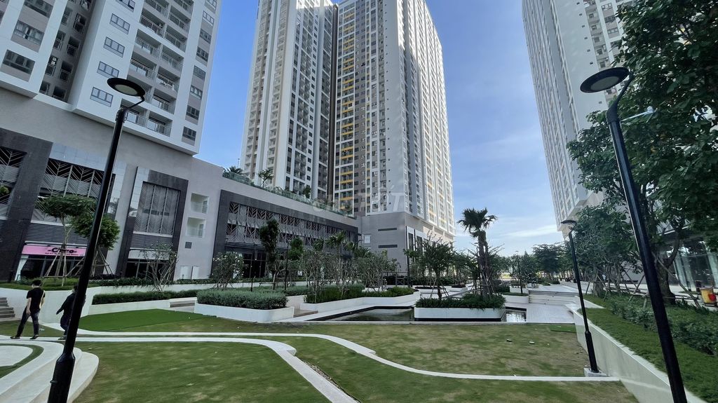 NHÀ SÁNG, MÁT MẺ MANG ĐẾN TÀI LỘC 2PN Q7 RIVERSIDE