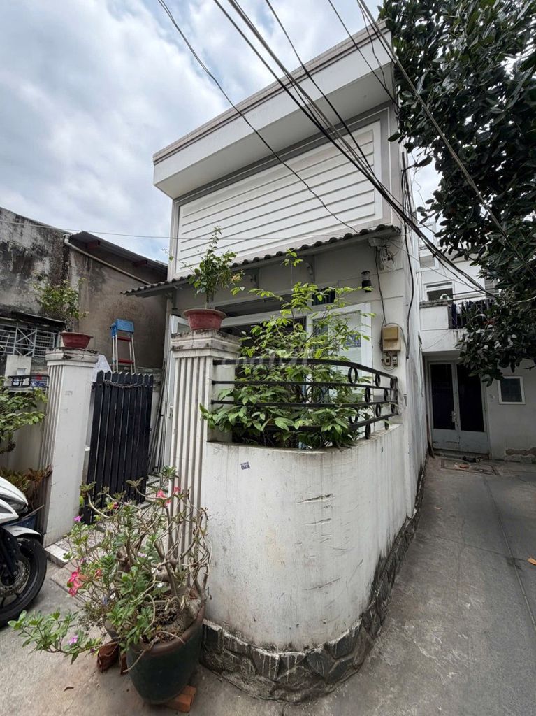 NHÀ HẺM THÔNG LÊ LAI - NỞ HẬU ĐẸP, GIÁ TỐT! #03761240