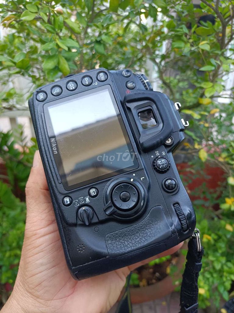 Máy ảnh Nikon D300s 18-135mm Đen. Mua bán Máy ảnh, Máy quay tại Thành phố Long Xuyên An Giang được đăng bởi Lý Phước Hảo hình 1
