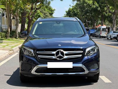 Gia đình bán GLC200 sx 2019 đi 4,2V